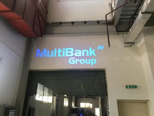 Retail Store Branding Solutions Indoor Gobo Projector Display Canada - Custom Designs